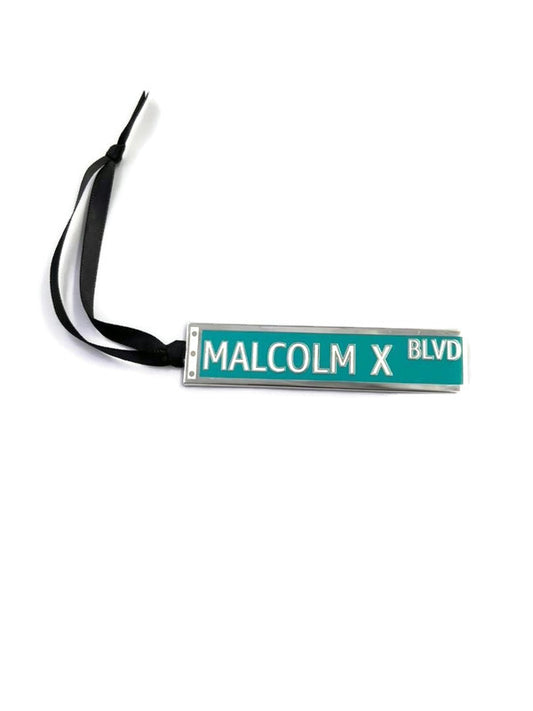 Harlem Ornament